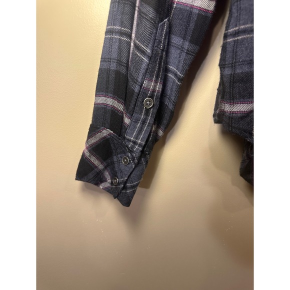 Anthropologie Cloth & Stone Plaid Shirt Black Gray Pink Medium Top Casual - Picture 5 of 7